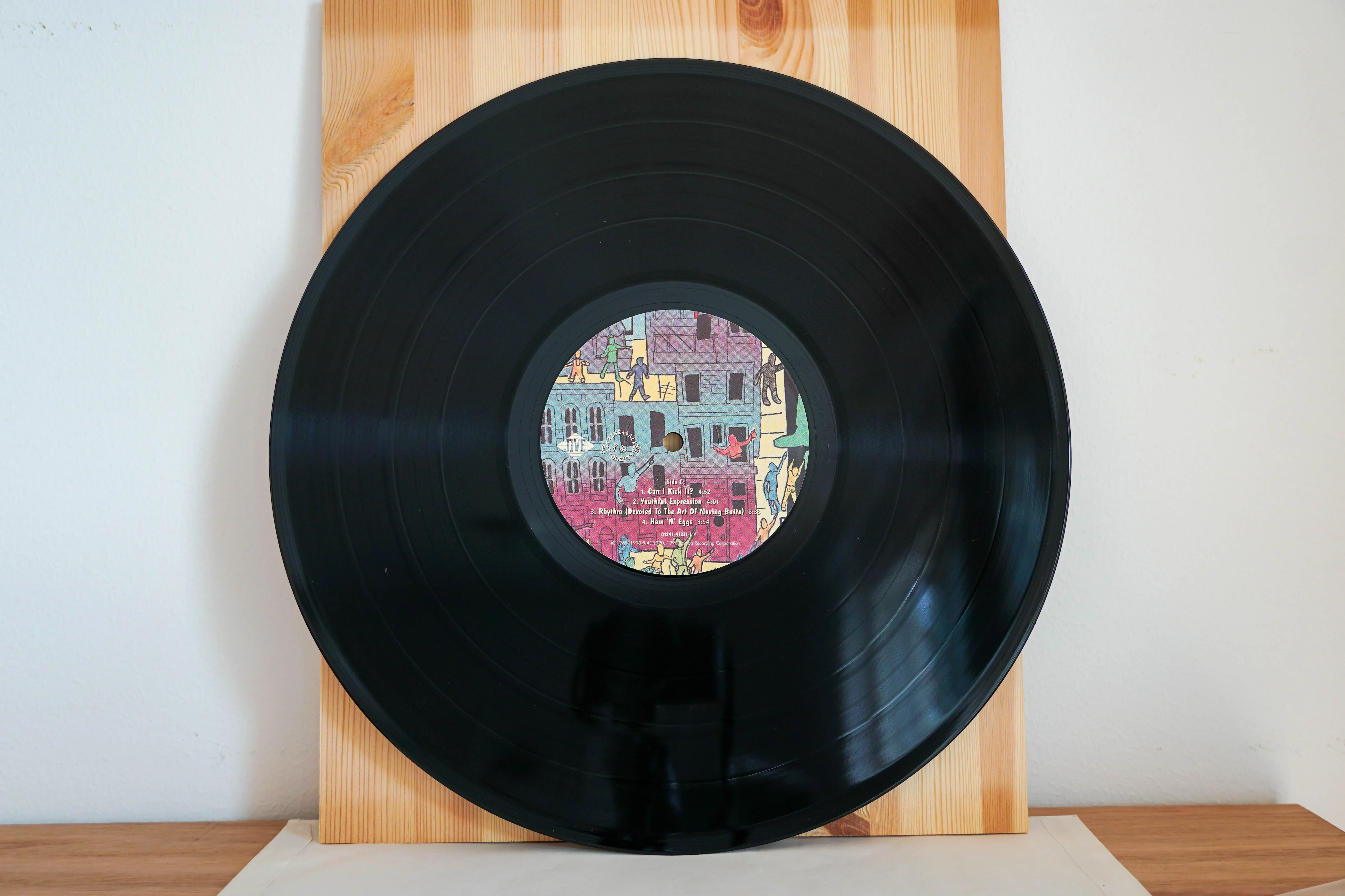 A Tribe Called Quest - People's Instinctive Travels And The Paths Of Rhythm - Image 4