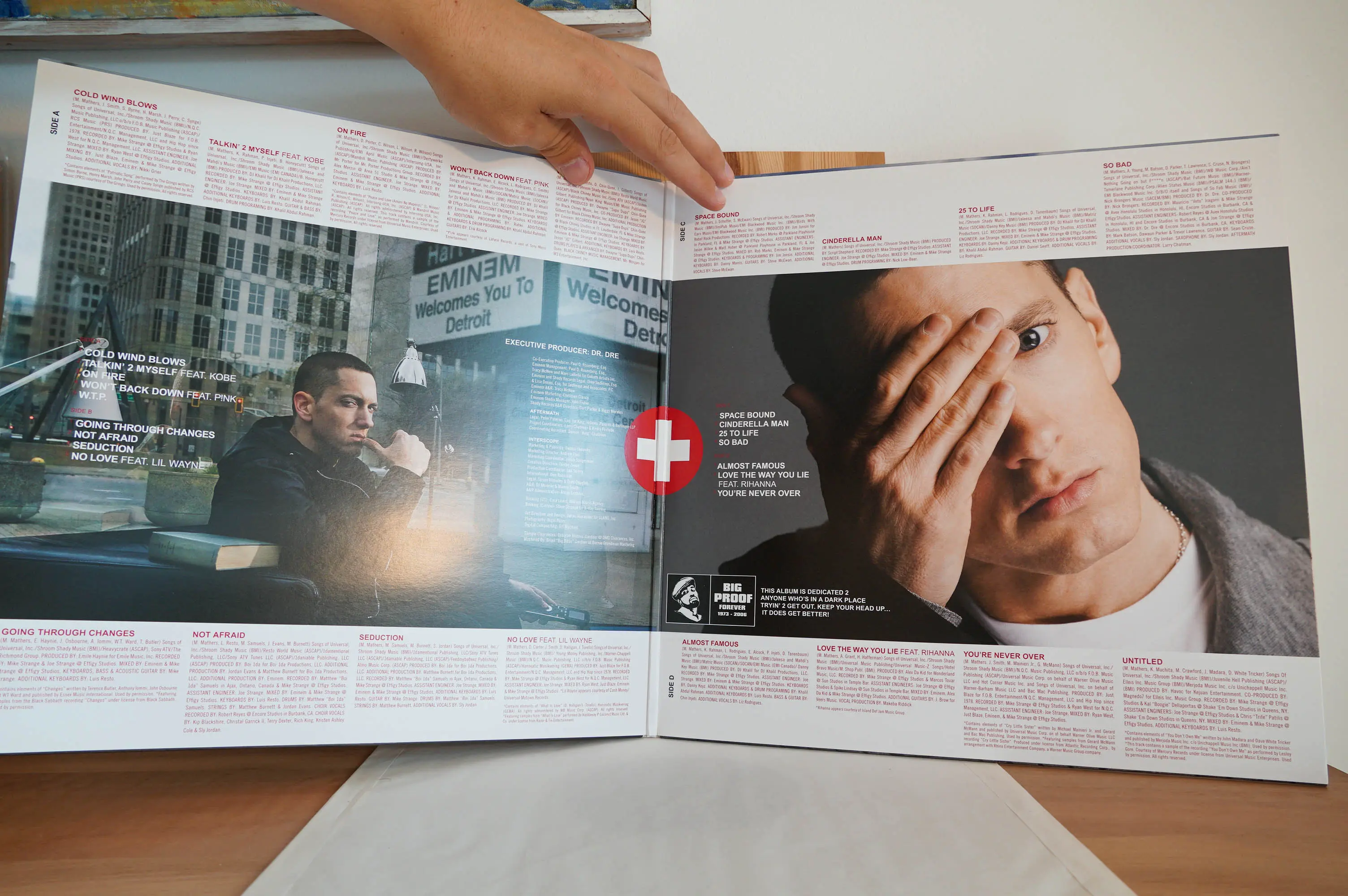 Eminem - Recovery - Image 7