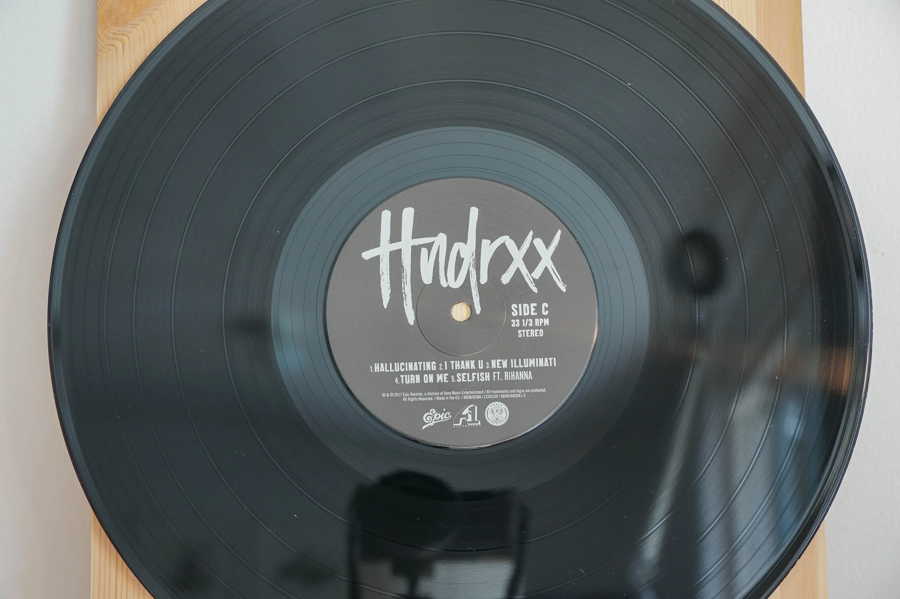 Future - HNDRXX - Image 4