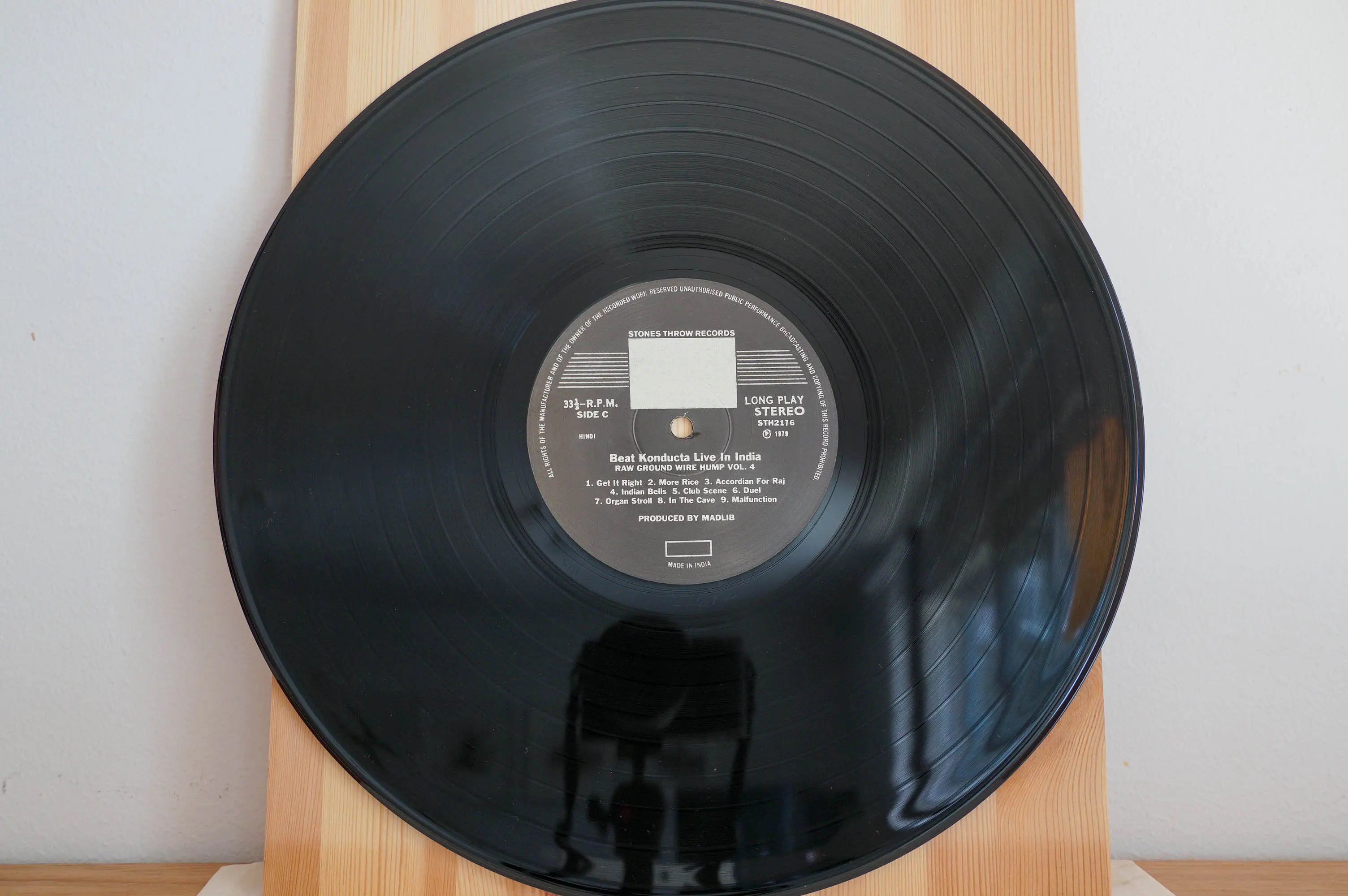 Madlib The Beat Konducta - Vol. 4: Beat Konducta In India (Raw Ground Wire Hump) - Image 2