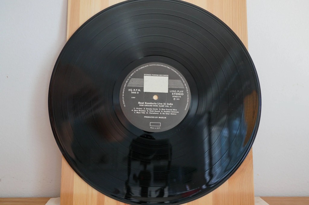 Madlib The Beat Konducta - Vol. 4: Beat Konducta In India (Raw Ground Wire Hump)
