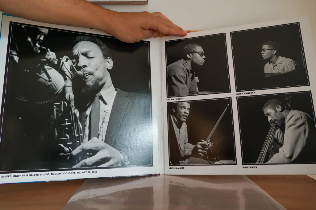 Sam Rivers - Contours